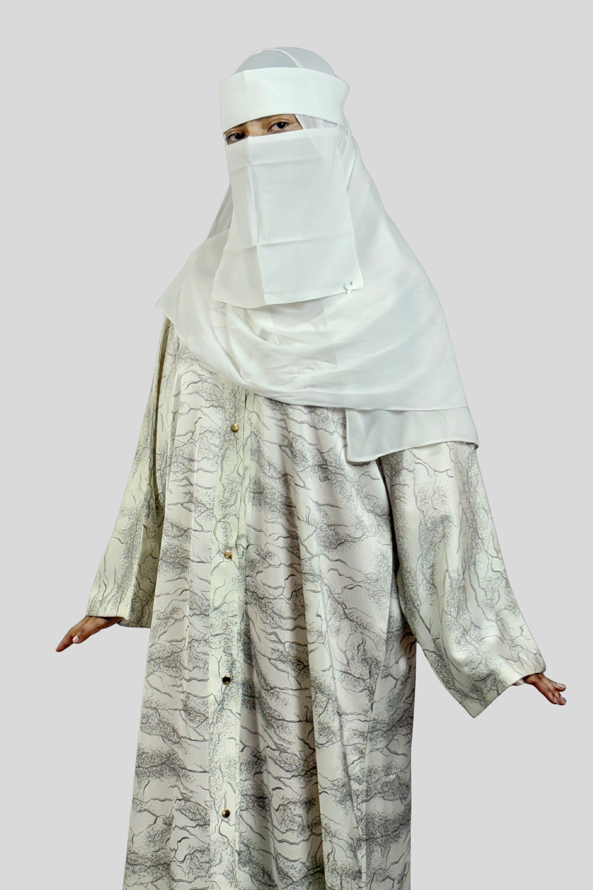 Premium Grey Textured Abaya – Free Size | Soft Tiktok Fabric | Front Button Closure