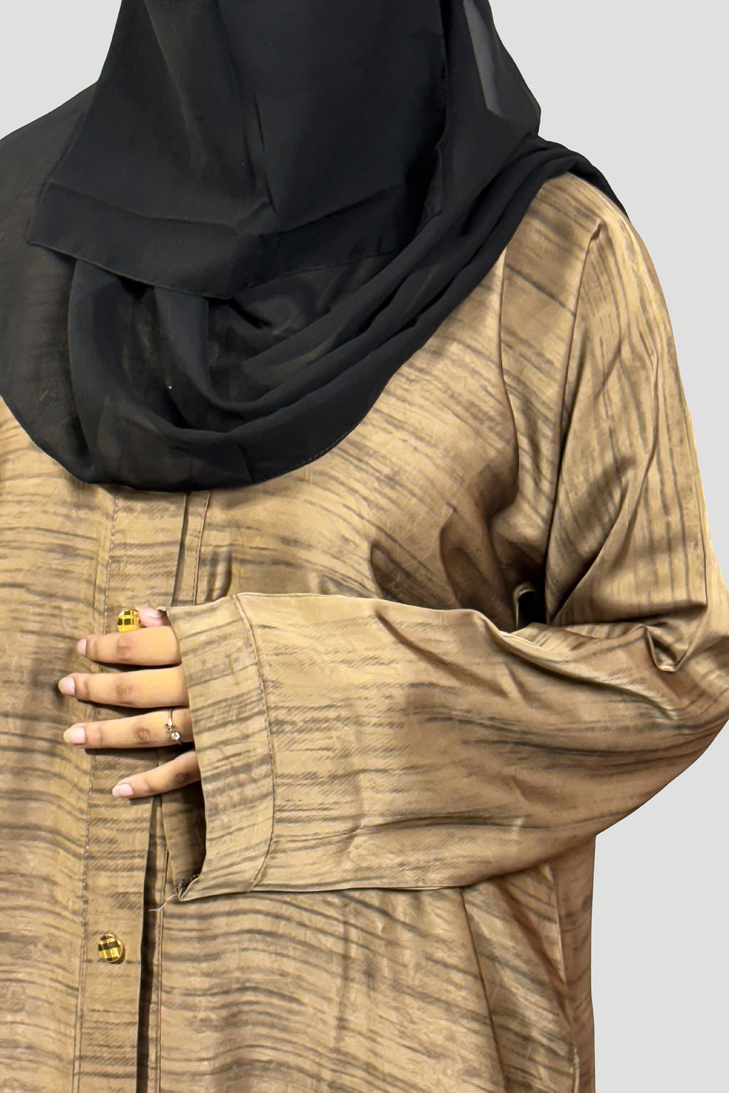 Premium Brown Textured Abaya – Free Size | Soft Tiktok Fabric | Front Button Closure