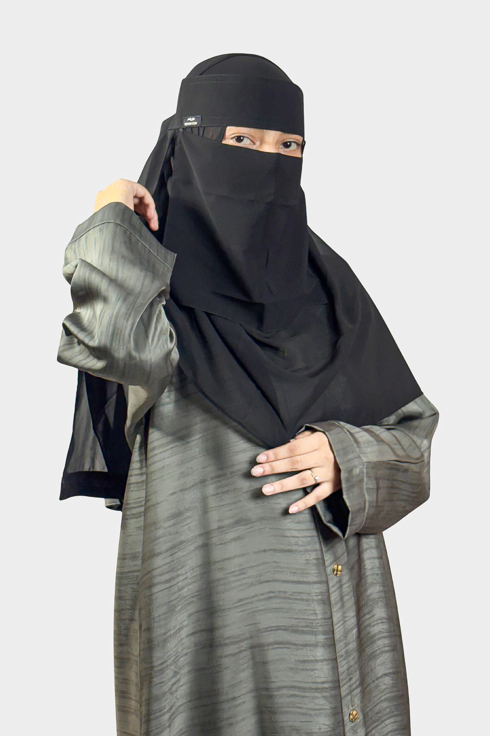 Premium Brown Textured Abaya – Free Size | Soft Tiktok Fabric | Front Button Closure