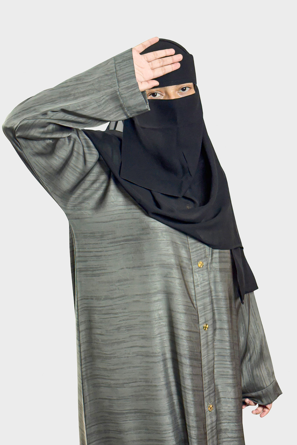 Premium Brown Textured Abaya – Free Size | Soft Tiktok Fabric | Front Button Closure