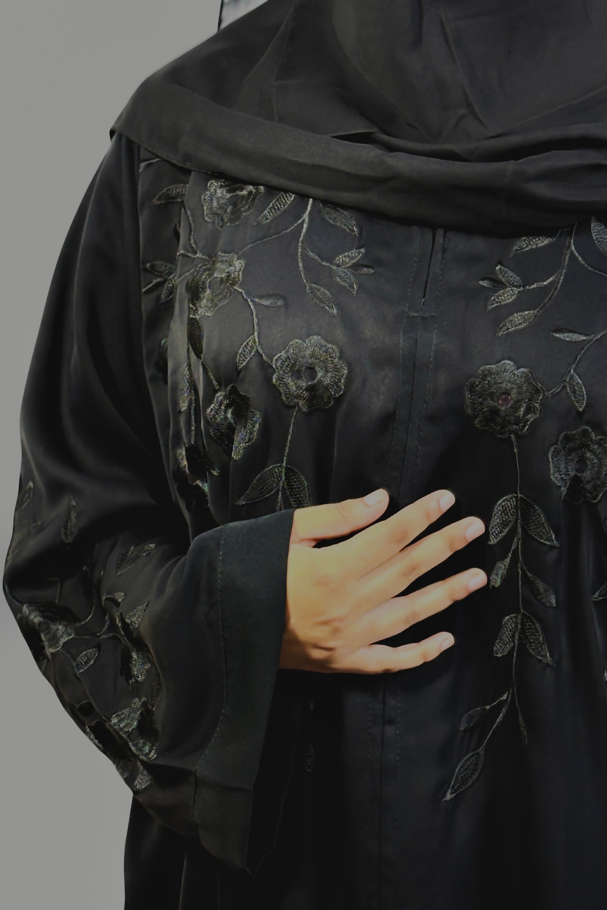 Elegant Black Abaya with Floral Embroidery – Free Size | Premium Fabric | Modest Wear