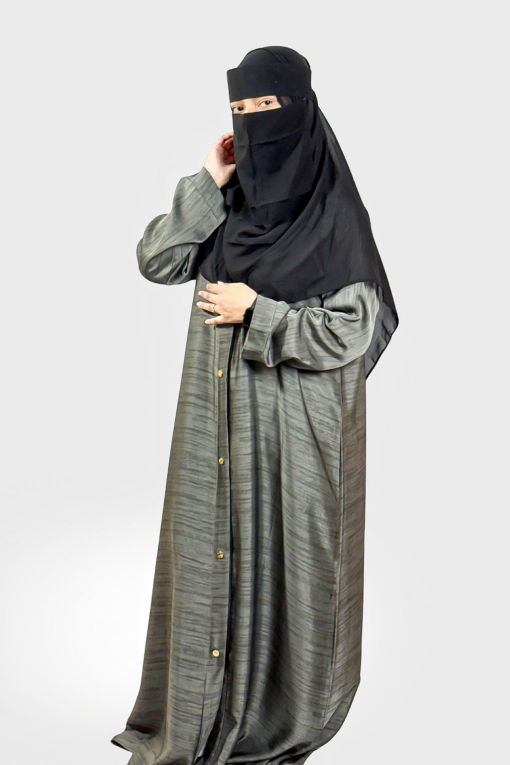 Premium Brown Textured Abaya – Free Size | Soft Tiktok Fabric | Front Button Closure