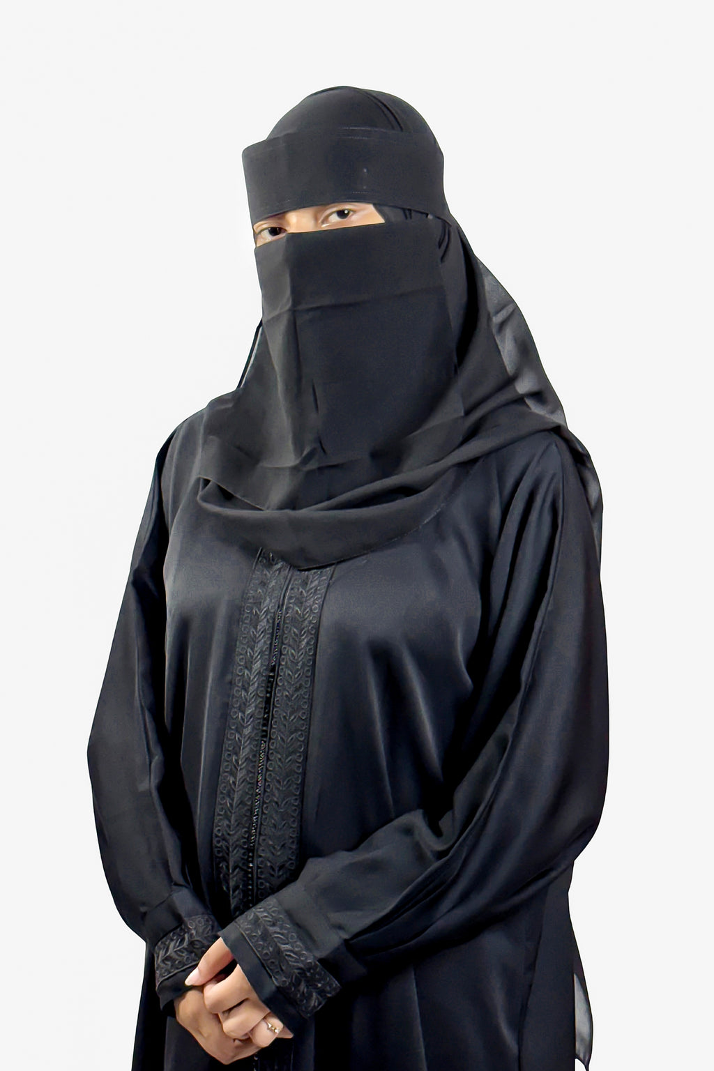 Classic Black Embroidered Abaya – Free Size | Premium Tiktok Fabric | Elegant Modest Wear